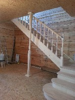 Строительные услуги объявление но. 1787028: Лестницы из дерева