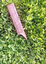 ORIGINAL VEIL - В наличии!
Расческа для микро мелирования Veil оптом и в розницу.
Материал - карбон+нержавеющая сталь.
Все как на фото!
***
Отправка со склада в день заказа по всей Украине.
Дост ...