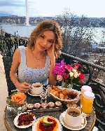 Стать успешной и богатой никогда не было так просто, как сейчас. Супер предложение только сейчас и только молодым и симпатичным девушкам в Москве. 
Нам требуются сотрудницы, опыт работы вовсе не обяз ...