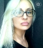 Ищу адекватного,чистоплотного,с хорошим чувством юмора мужчину, или семейную пару. О себе:- стройная,ухоженная, спортивного телосложения, обладаю чувством юмора) вольюсь сразу в любую компанию )Пишите ...