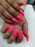 Салоны красоты объявление но. 1818851: Маникюр педикюр в 4 руки