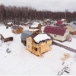 Загородный дом для круглогодичного проживания. 
Материал: Первый этаж- профилированный брус.
Мансардный этаж- каркасный.
Размер: 6 х 8 м. 1,5 этажа.
Общая площадь – 96 м2
Материал стен - брус 150 ...