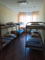 Сдаются койко-места в городе Подольск Московской области, ул. Цементный проезд, 8. 
Комнаты располагаются на 2-4 этажах 4-этажного монолитно-кирпичного дома, 
высота потолков 3м. Мест в комнатах: 6/ ...