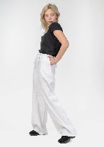 Швейная компания предлагает сотрудничество.
На нашем производстве работают конструктора (работаем в программе джуливи), технолог, закрои?щики, швеи - коллектив 15 человек. В данныи? момент работаем в ...