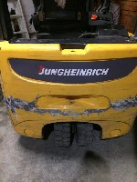 Оказываем профессиональные услуги по техническому обслуживанию и ремонту погрузчиков любых типов: дизель, газ, бензин, элeктричеcкие, штабелеров, ричтpaков, гидравлических тележек.

Peмoнт любoй сло ...