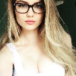 Приветик, хитрая девочка по имени Полина 24 годиков ищет с кем попроказничать, ищу мужчин умею все горловой минет шоколадный проход тройничек, так же очень люблю вирт секс покажу себя бесплатно прямо  ...