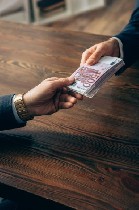 Привет!
Вы ищете ссуду для возобновления своей деятельности, реализации проекта или покупки квартиры, но, к сожалению, банк попросит вас об условиях, которые вы не можете выполнить. Не беспокойтесь,  ...