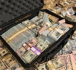 Девочки приглашаем на работу в Санкт-Петербург. Одни из лучших условий в городе! ежедневные выплаты, гибкий график работы,проживание дружный коллектив, отсутствие депозитов и штрафов. отличная возможн ...