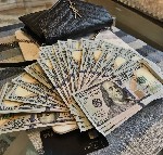 Разное объявление но. 2180721: Требуются девушки на работу