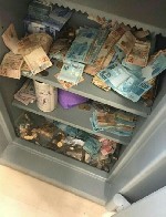 Милые девушки ! Приглашаем вас на работу в Санкт-Петербург! 💁‍♀️У нас лучшие условия для работы и самые большие выплаты ! 🏠Проживание бесплатно в центре столицы🤩 🔥🔥🔥 Индивидуально составляем график им ...