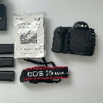 Камеры, фотоаппараты, видеотехника объявление но. 2272812: Canon EOS 5D Mark IV Camera Body with 24-105L