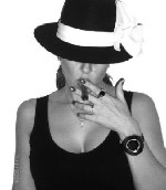 Обожаю долгие взаимные ласки.
Чем дольше - тем лучше.

Обожаю наблюдать как партнёр взрывается от кайфа в моих руках, а потом делает со мной то же самое.

Если ты тоже это любишь - просто позвони ...