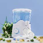 Семейный ирригатор Revyline RL 100 с 10 режимами воды и плавной регулировкой давления.  Очищение полости рта будет комфортным и качественным.  7 насадок рассчитаны на всю семью.  
Подробнее на сайте  ...