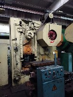 КБ 0032 пресс холодного выдавливания чеканки
Номинальное усилие,  кН:  1600 Ход ползуна,  мм:  160 Размеры подштамповой плиты,  мм:  630x630 Частота ходов ползуна,  1/мин:  50 Предназначен для изгото ...