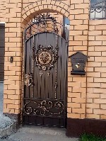 Художественная ковка! Изготовим на Ваш объект в Волгограде и по области:  

Ворота;  
Калитки входные,  уличные;  
Двери с элементами ковки;  
Решетки на окна,  лоджии,  балконы!

НАШИ ПРЕИМУЩЕ ...