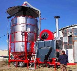 Мобильная Зернoсушилка АgrоDry TКМ 33 SF.  
Объем бункера 33м3;  
Суммарная мощность 48,5кВт;  
Время загрузки сушилки 26мин;  
Время выгрузки 18мин.  

Производительность,  т/сутки:  
пшеница, ...