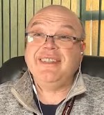 Познакомлюсь с симпатичным парнем-мужчиной от 26-45,  спортивного телосложения,  с большим прибором,  и только активом! Я,58/170/65/13,  пасс,  люблю анальный и оральный секс! ...