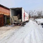 Добрый день!

Доставка грузов из Китая под Ключ
-Автодоставка-Фура
-Под свой контракт и документы
Схема доставки:  
1.  Вы покупаете нужный товар у производителя в китае и отправляете его,  на с ...