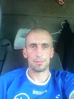 Стройный послушный порядочный м42 в поиске строгой Госпожи.  Имею огромное желание быть для Госпожи послушным исполнительным рабом и безприкословно и сполнять все приказы Госпожи.  Лайфстайл в приорит ...