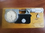 Продам раритетный рычажный микрометр.  Инструмент,  сделанный на века,  изготовлен в СССР на Ленинградском Измерительном Заводе.  ГОСТ 4381-68.  Состояние превосходное,  учитывая возраст.  В комплекте ...