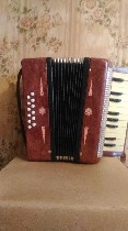 Продам детский аккордеон "МАЛЫШ" производство БССР примерно 1975-77гг.  Состояние просто замечательное,  на нём никто не играл,  он всё это время пролежал в коробке! Цена 4500,  торг возможен!WhatsApp ...