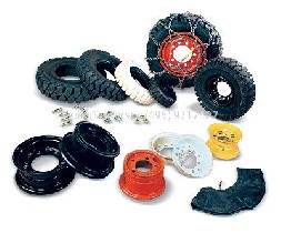 Мы предлагаем исключительно качественные шины для всех известных брендов вилочных погрузчиков. Каждый клиент найдет у нас тот размер шины для вилочного погрузчика, который ему необходим. ...