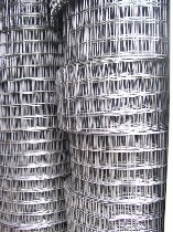 Рулонная кладочная сетка изготавливается из гладкой проволоки методом сварки.
Применяется в кладочных работах ,для стяжки пола, армирования ж/б конструкций и характеризуется невысокой ценой, малым ве ...